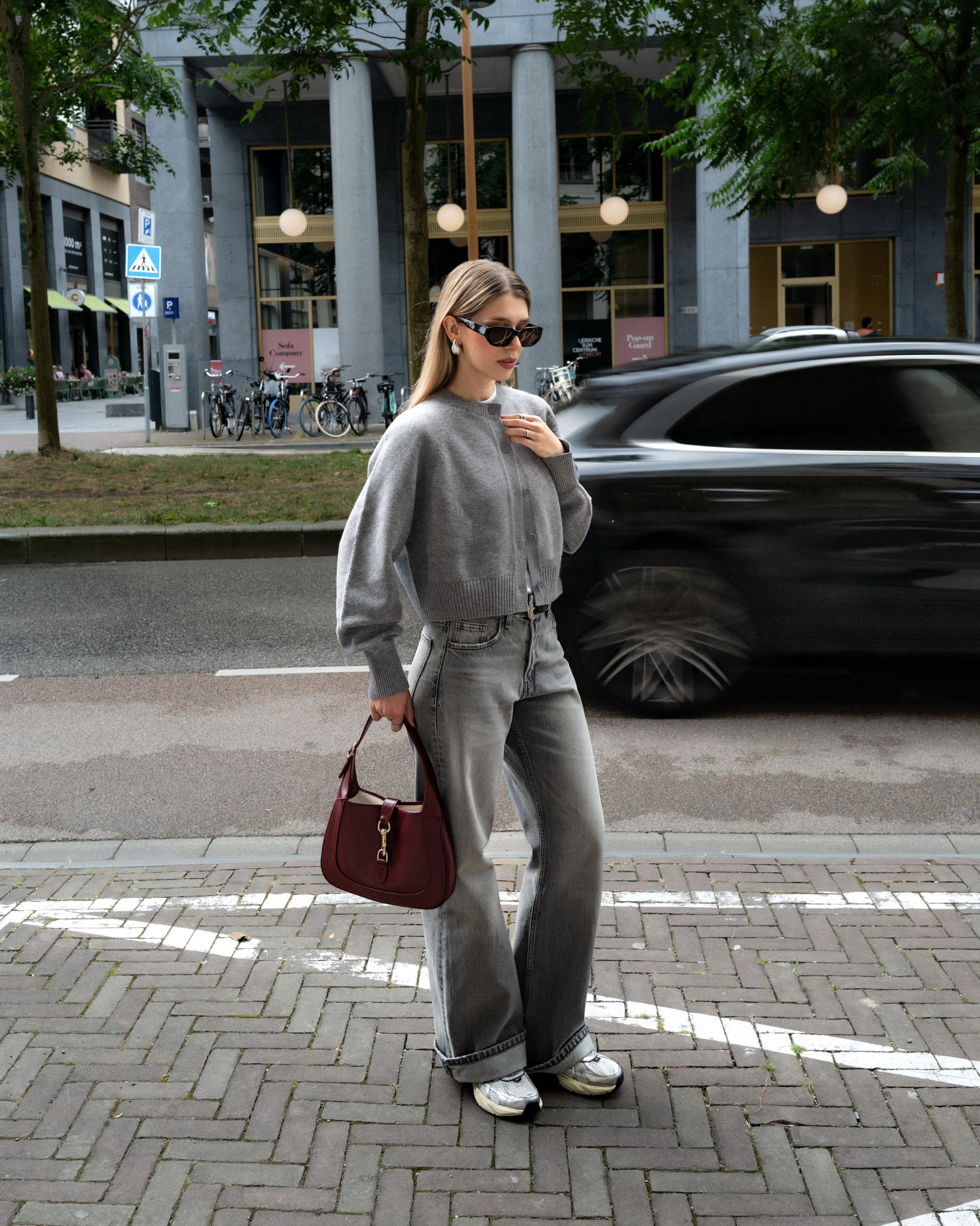 90s grey look inspo for fall⁣ ⁣ ⁣ ⁣ ⁣ ⁣